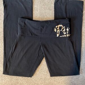 Vintage Y2K PINK Victoria Secret Yoga Cheetah Bootcut Leggings Women’s Large